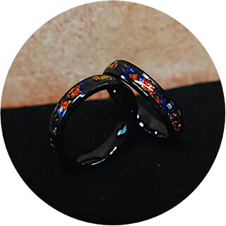 Red Burl Dichrolam Rings - Black Ceramic